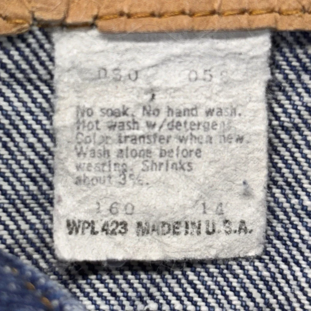 Vintage 70's Levi's‎ Jean Trucker Denim Jacket Mens 38L 71205 0217 Made In USA